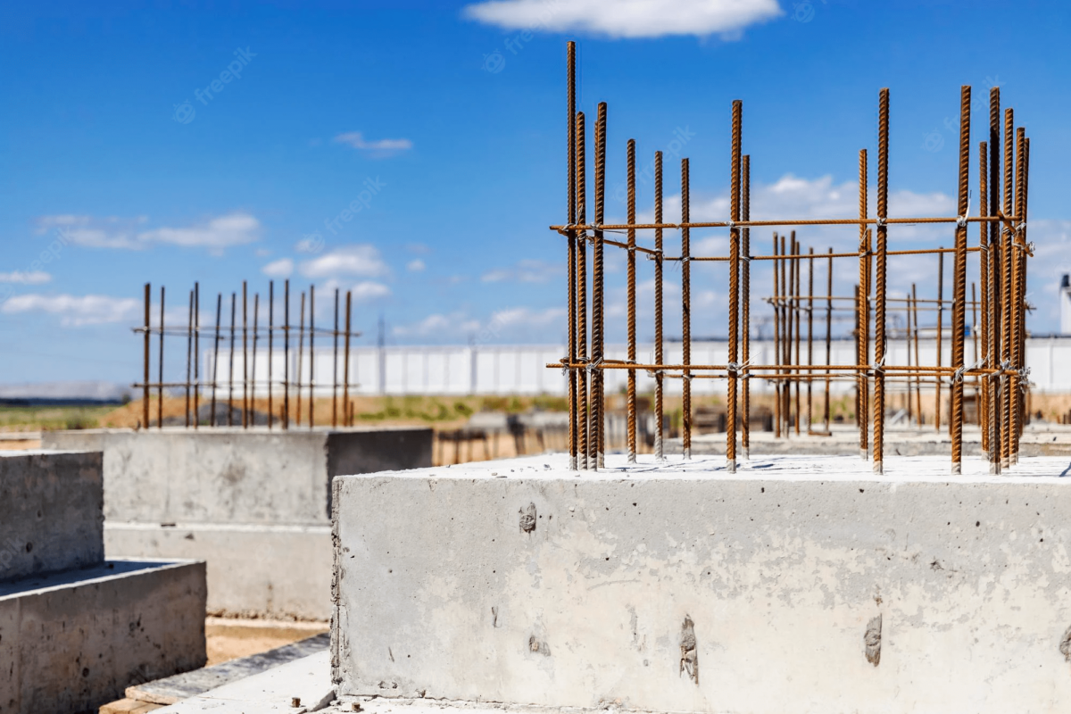 tulangan beton konstruksi
